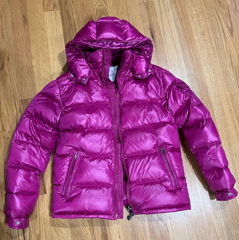 Moncler Maya Pink size 2 (Men's small/medium)
